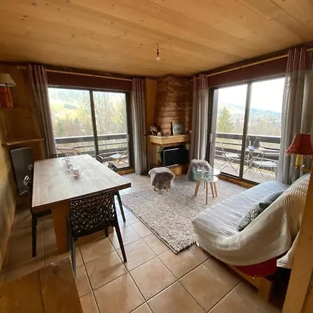 Les 4 Tetes Apartment *