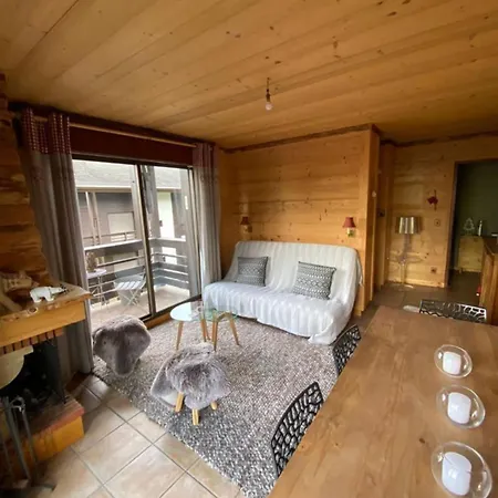 Les 4 Tetes Apartment *